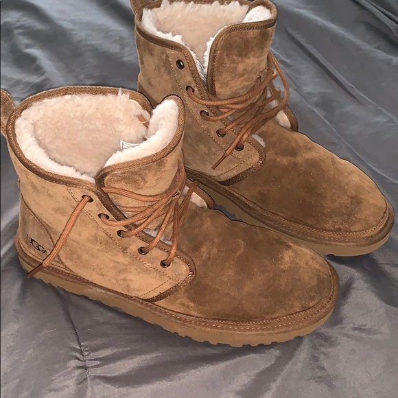 Men Harkley Ugg Boots - Picture 2 of 5